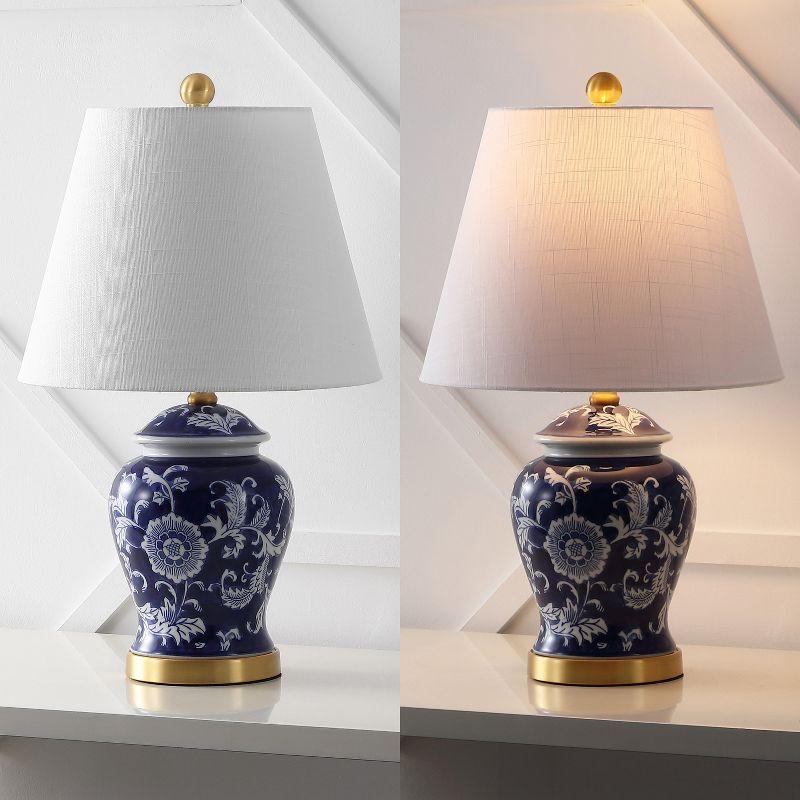 JONATHAN Y Penelope 22" French Country Cottage Ceramic/Iron Chinoiserie Ginger Jar LED Table Lamp, Navy/White