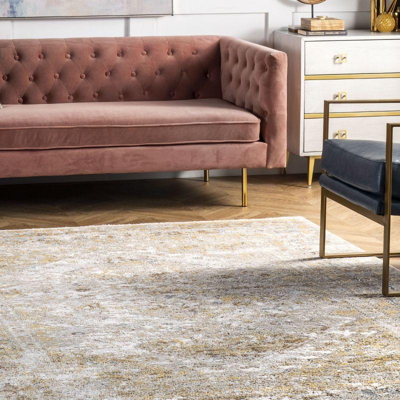 Nuloom Madisson Medallion 5x8 Indoor Area Rug for Living Room Bedroom Dining Room Kitchen, Gold/Ivory