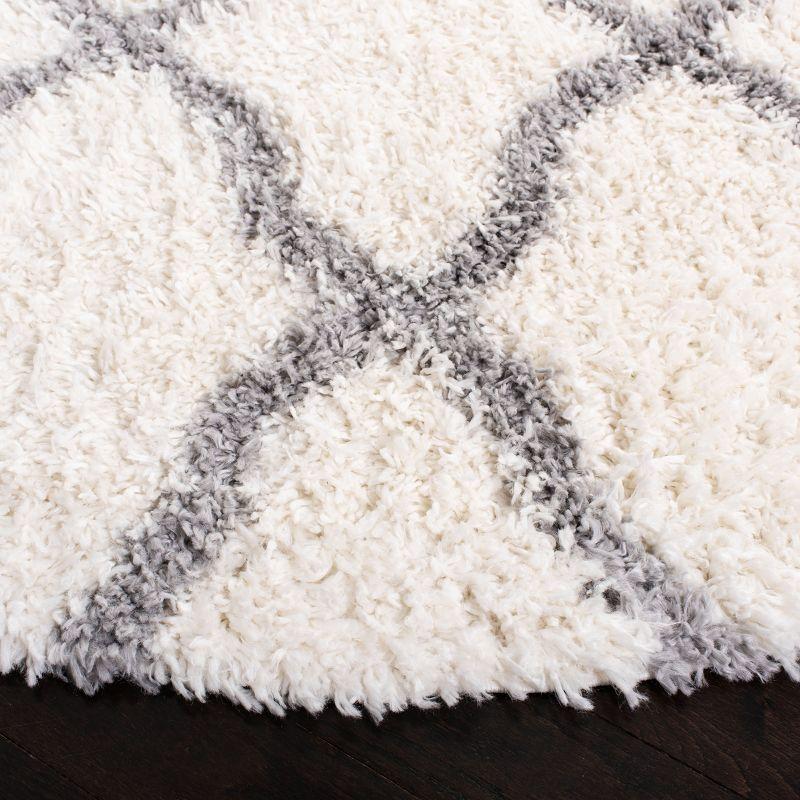 Moroccan Tassel Shag MTS358 Area Rug  - Safavieh