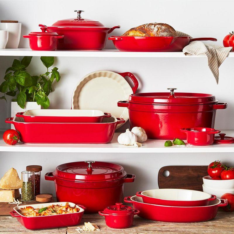 Staub Ceramic 9-inch Pie Dish