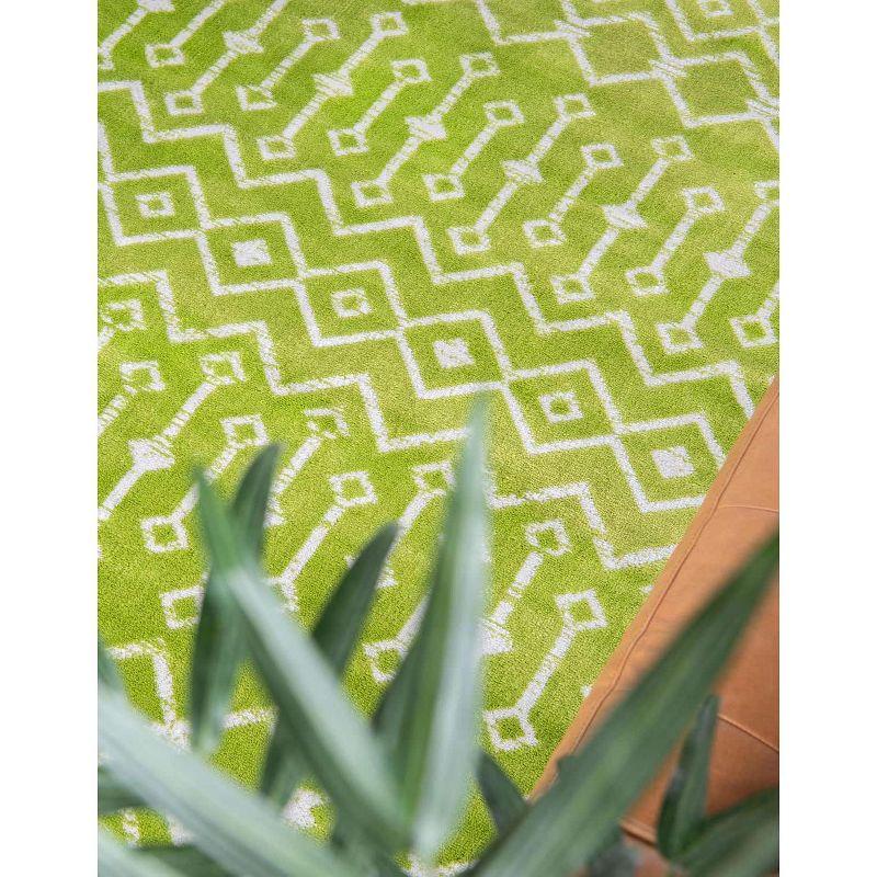 Unique Loom Moroccan Trellis Area Rug