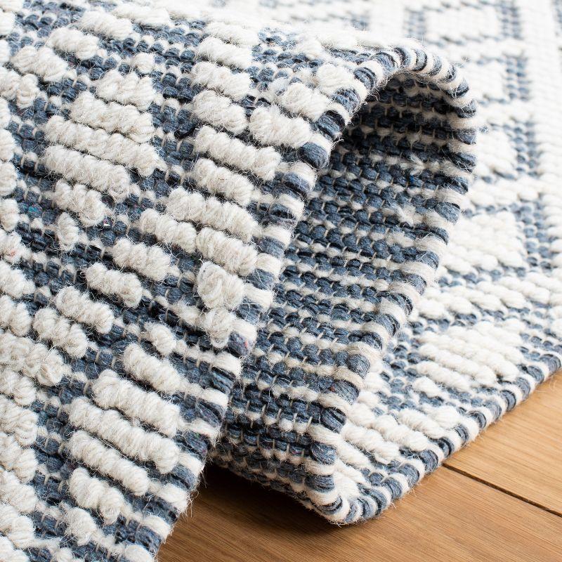 Vermont VRM304 Hand Woven Indoor Accent Rug - Ivory/Blue - 3'x5' - Safavieh