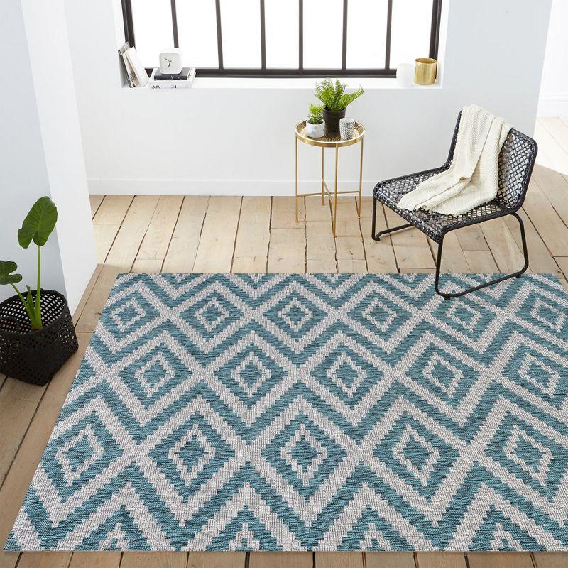 4'x6' Sintra Diamond Indoor/Outdoor Area Rug, Blue/Gray - JONATHAN Y