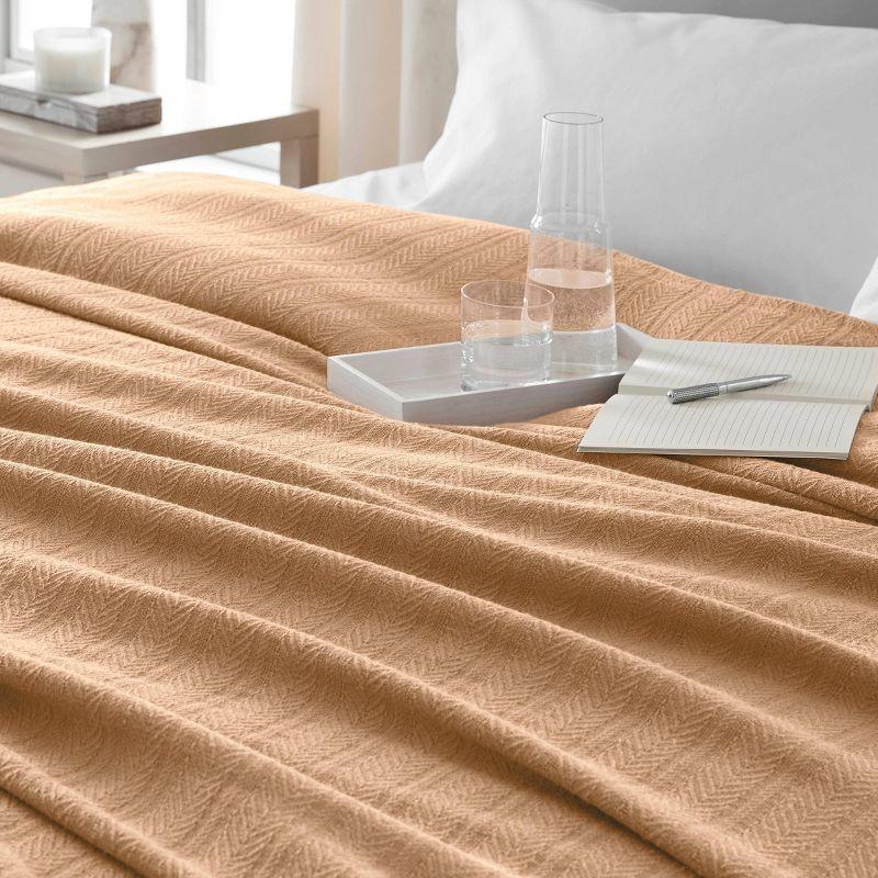 Vellux 100% Cotton Blanket - Soft, Breathable, Cozy & Lightweight Thermal Blanket  All-Season Blanket Perfect for Layering Bed, Couch & Sofa - Hotel Quality