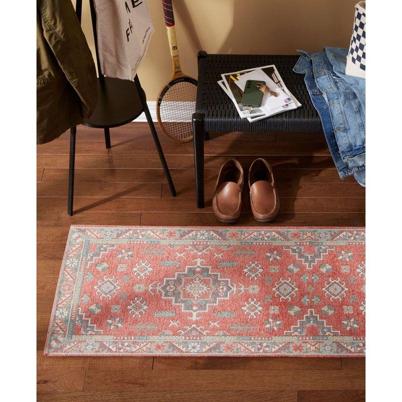 Town & Country Living TOWN & COUNTRY LUXE Livie Forever Vintage Everwash Washable Multi-Use, Non-Slip Kitchen Runner