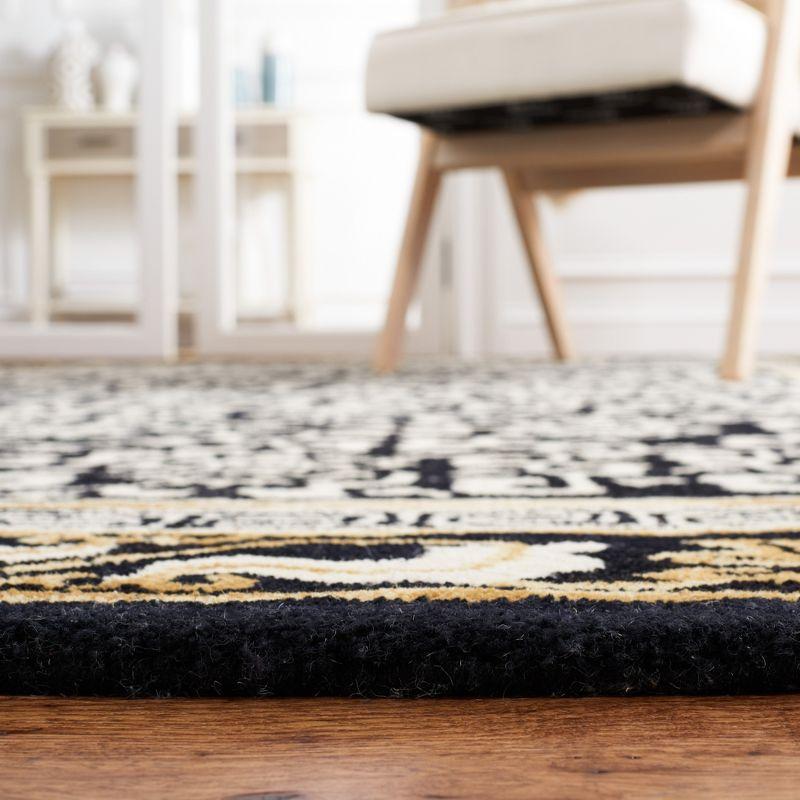 Antiquity AT860 Hand Tufted Indoor Area Rug - Black/Ivory - 6'x6' - Safavieh