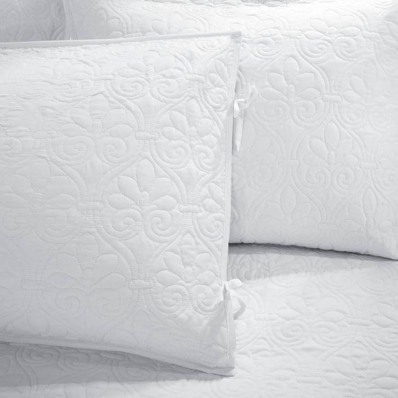 Madison Park Quebec 6 Piece Reversible Daybed Cover Set