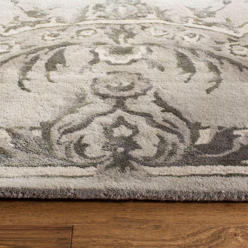 Savonnerie SAV623 Hand Tufted Area Rug - Smoke - 8'9"x11'9" - Safavieh.