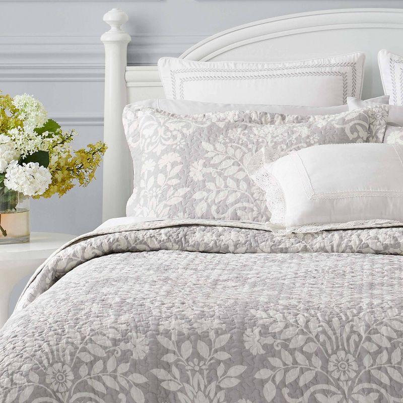 Gray Cotton Reversible Full Quilt Set with Shams