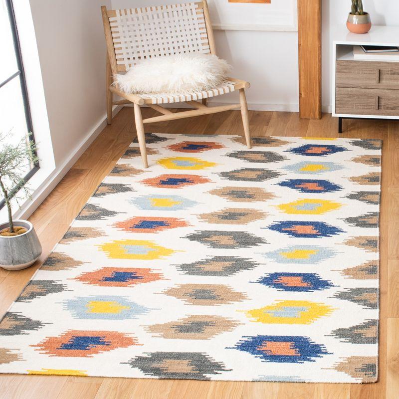 Dhurries DHU648 Hand Woven Area Rug  - Safavieh