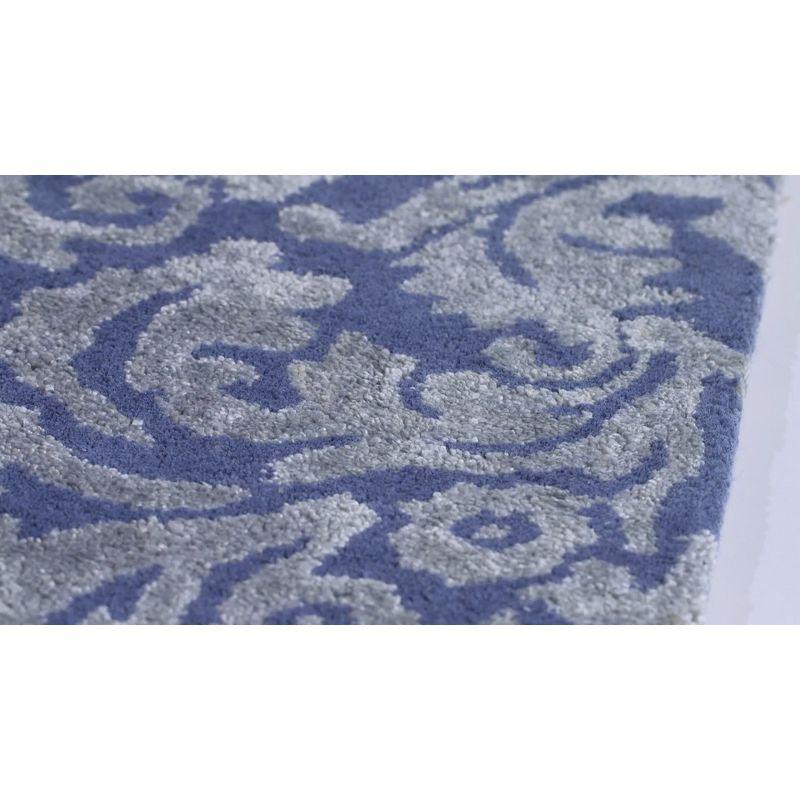 Bella BEL156 Hand Tufted Area Rug - Ivory/Silver - 5'x5' - Safavieh.