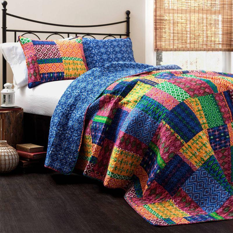 Lush Decor Misha Fuchsia/Navy 100% Cotton 320 TC Reversible 3 Piece Quilt Set