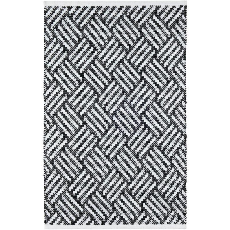 Crisscross Black Handwoven Indoor/Outdoor Rug