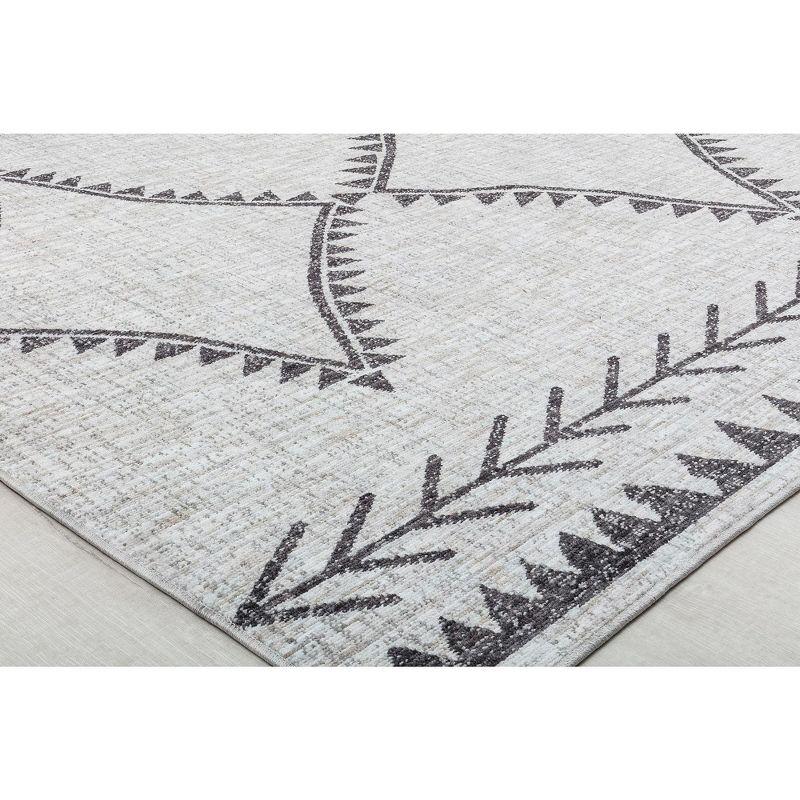 Angelica Gray Abstract Synthetic 5' x 7' Area Rug