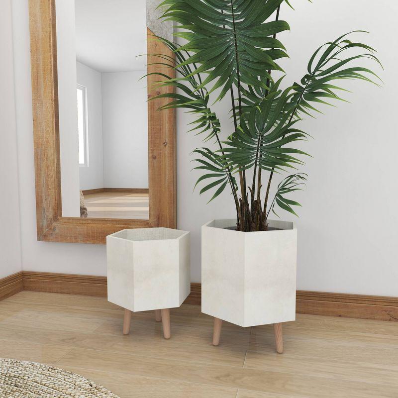 Gray Fiber Clay Planter Set with Beech Wood Legs