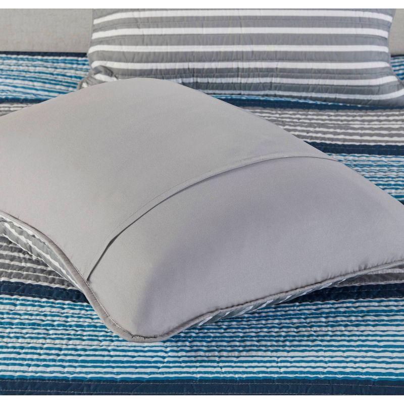 Reversible Gray Microfiber Quilt Set, Twin - Modern Striped Design