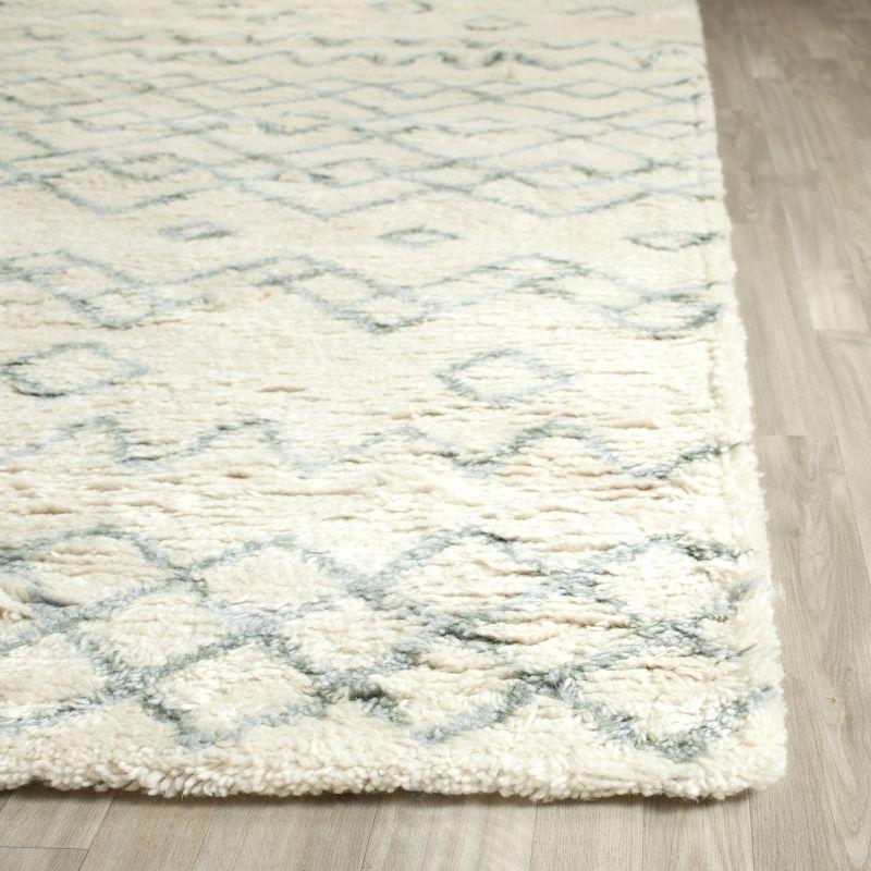 Casablanca CSB806 Hand Tufted Indoor Area Rug - Ivory/Blue - 8'x10' - Safavieh
