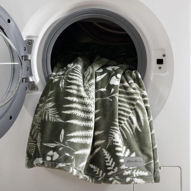 Eddie Bauer Eddie Bauer Printed Ultra Soft Plush Fleece Reversible Blanket
