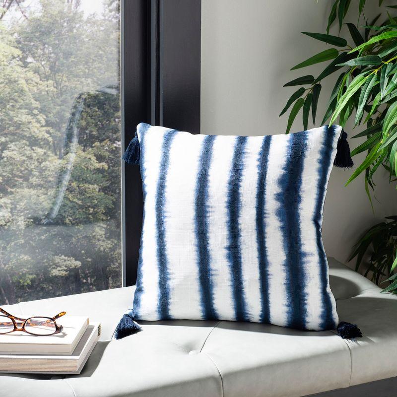 Cassia Pillow - Navy/White - 16"X16" - Safavieh