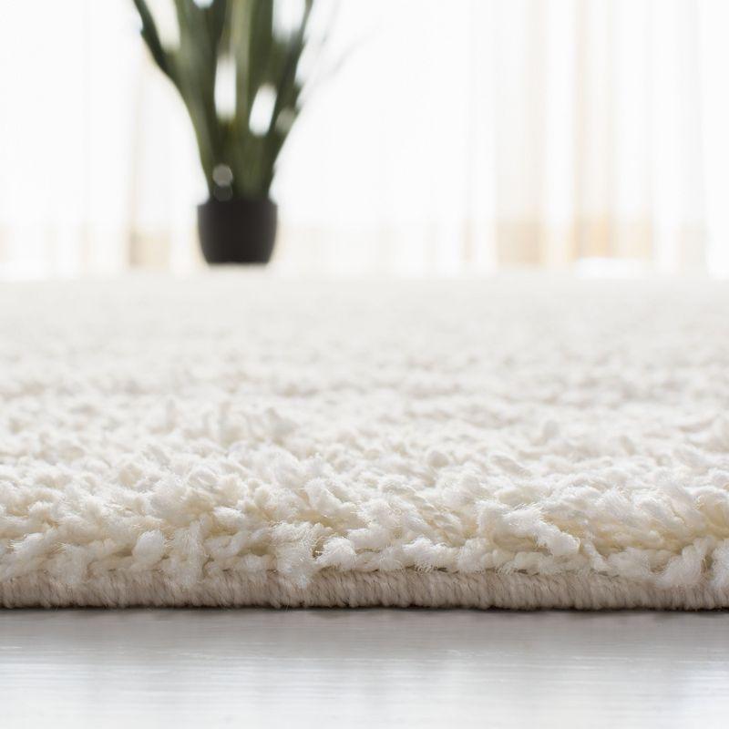 Primo Shag PRM300 Power Loomed Indoor Accent Rug - 4'x6' - Ivory - Safavieh