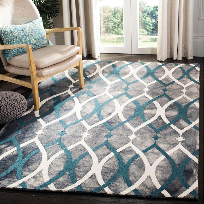 Dip Dye DDY534 Hand Tufted Area Rug  - Safavieh