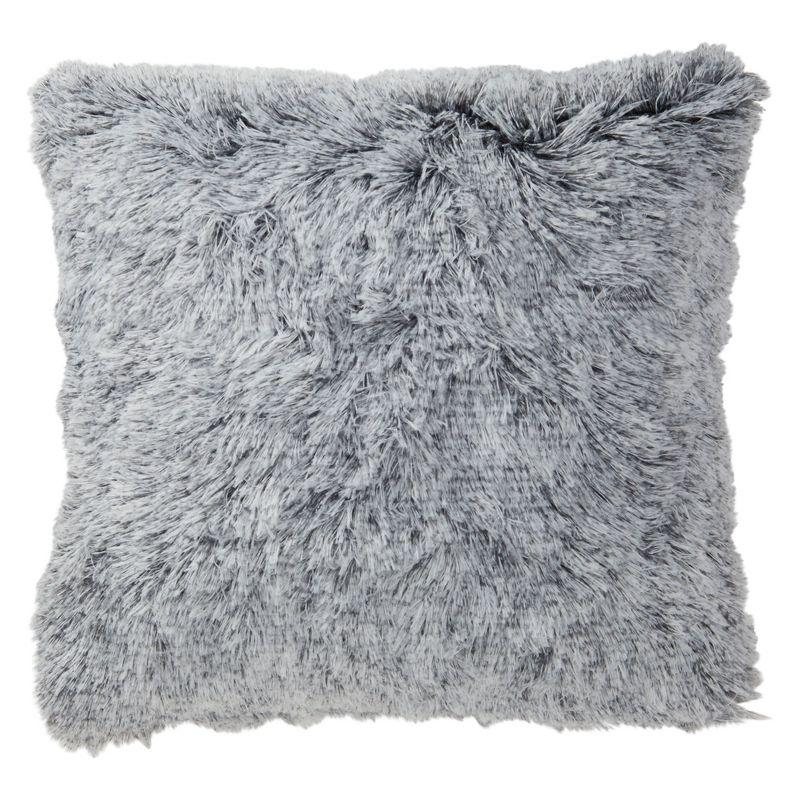 Juvale Set of 2 Gray Faux Fur Decorative Throw Pillow Covers Cushion Cases for Couch Sofa, Fuzzy Home Decor, 18x18 in