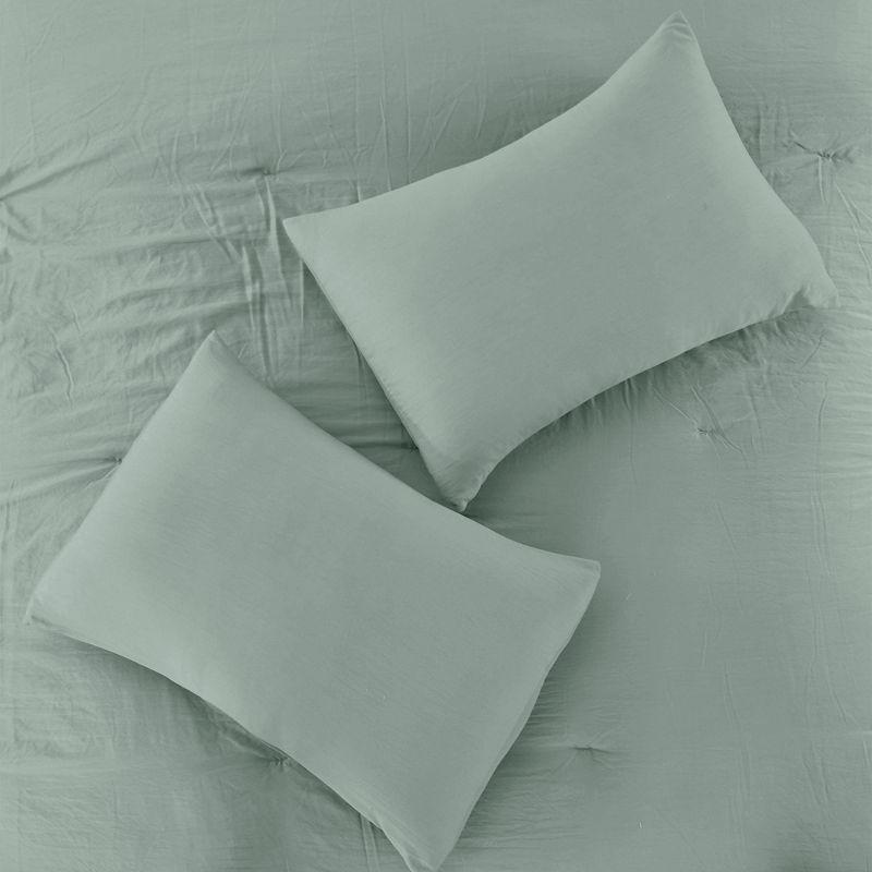 Modern Threads 4-Piece Garment-Washed Comforter Set.