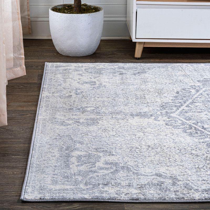3' X 5' Modern Persian Vintage Medallion Area Rug, Gray/Ivory - JONATHAN Y
