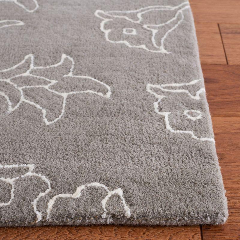 Ivory and Dark Grey Floral Wool 3' x 5' Area Rug