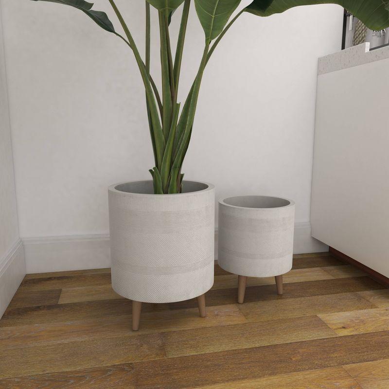 Set of 2 White Fiberclay Planters with Wooden Legs