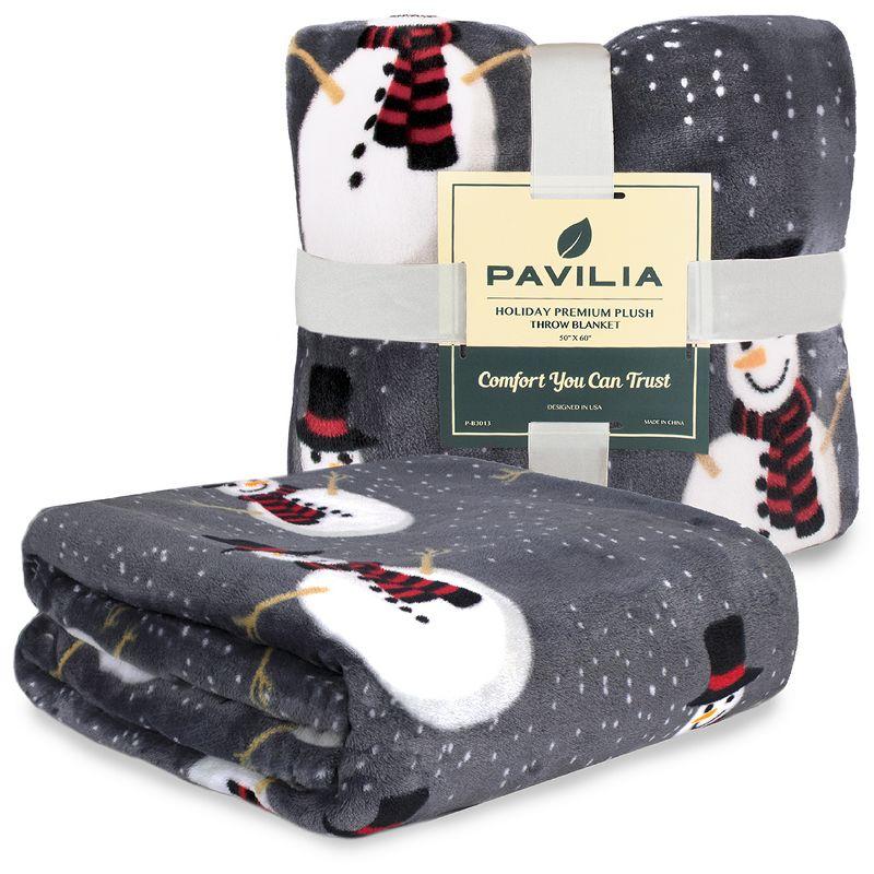 Pavilia Hand Woven Throw Blanket