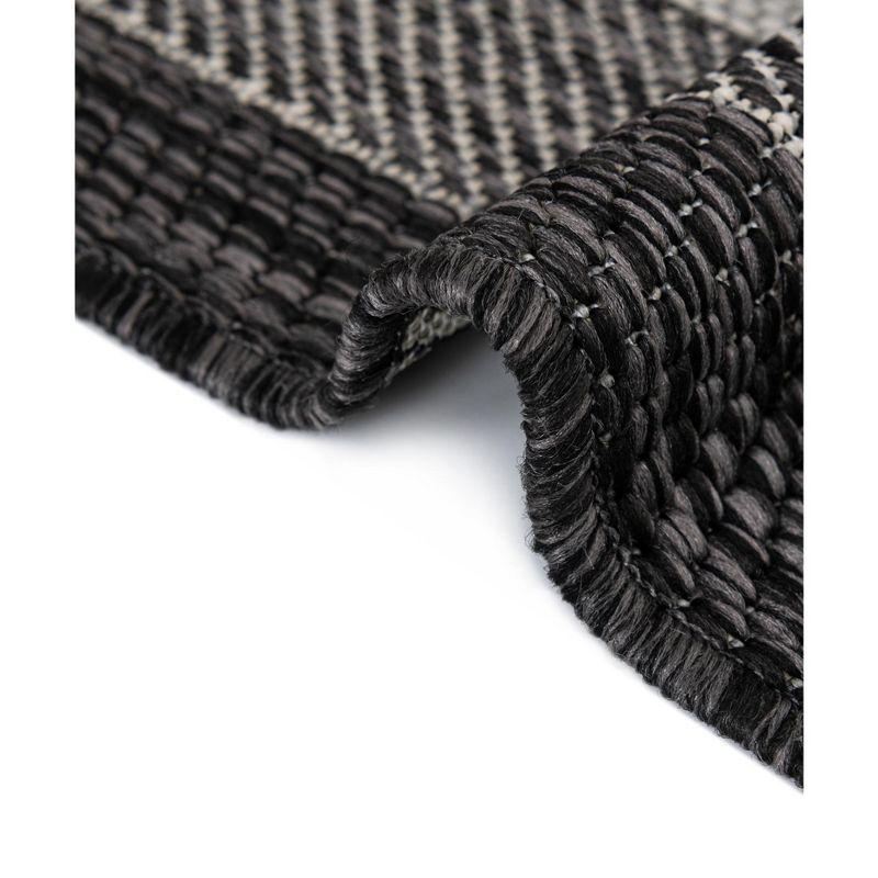 Black Octagon Outdoor Stain-Resistant Synthetic Rug