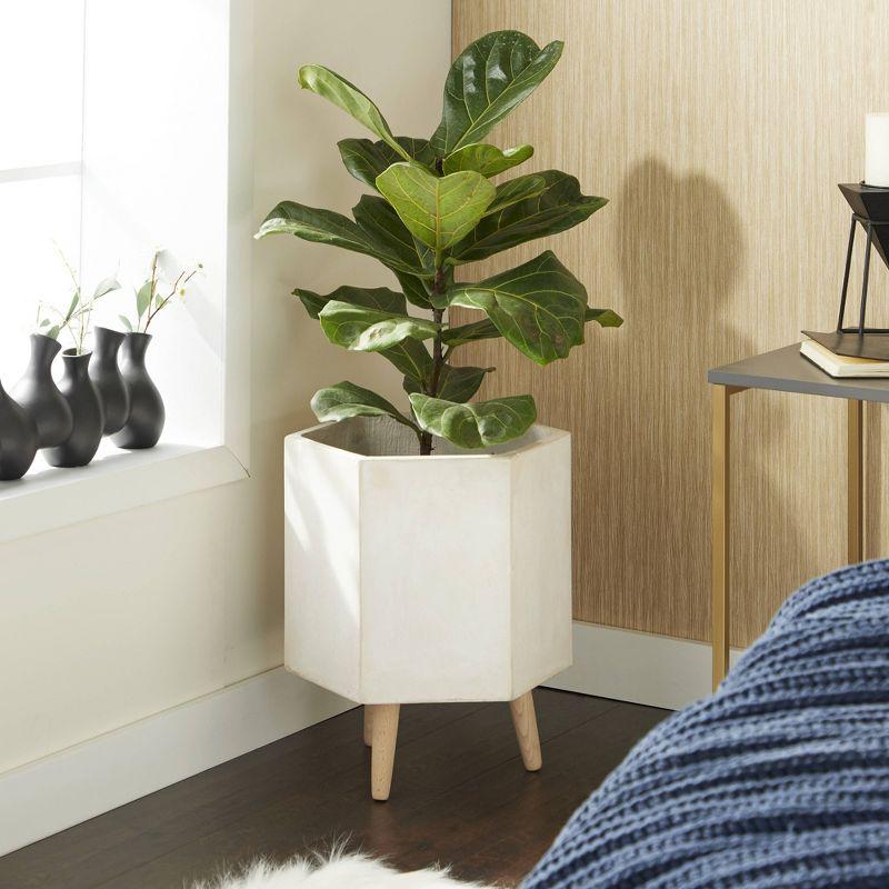 Gray Fiber Clay Planter Set with Beech Wood Legs