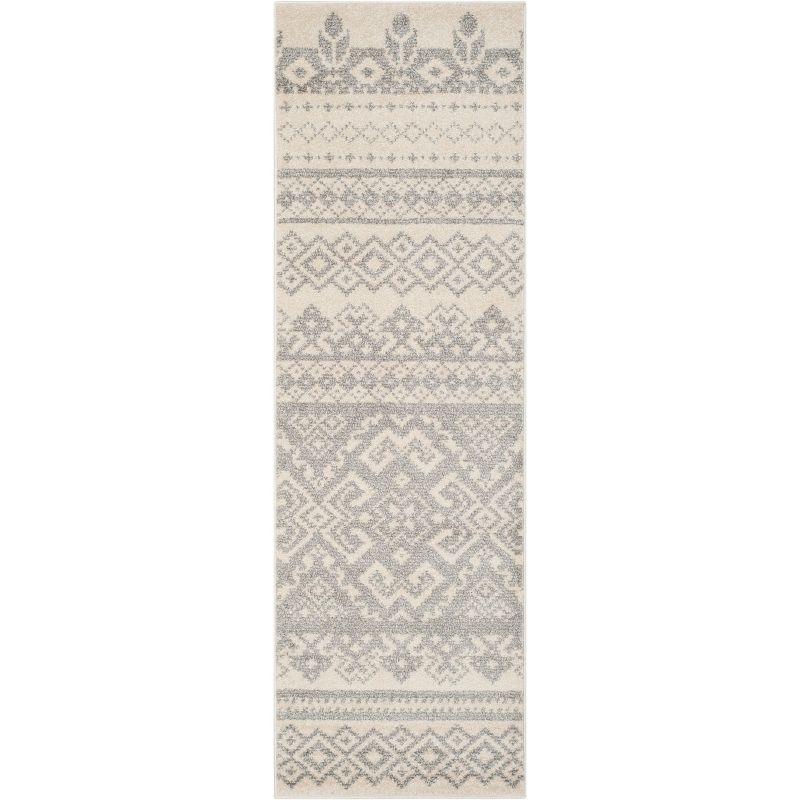 Chic Ivory and Silver Synthetic Easy-Care 2'1" x 6' Rug