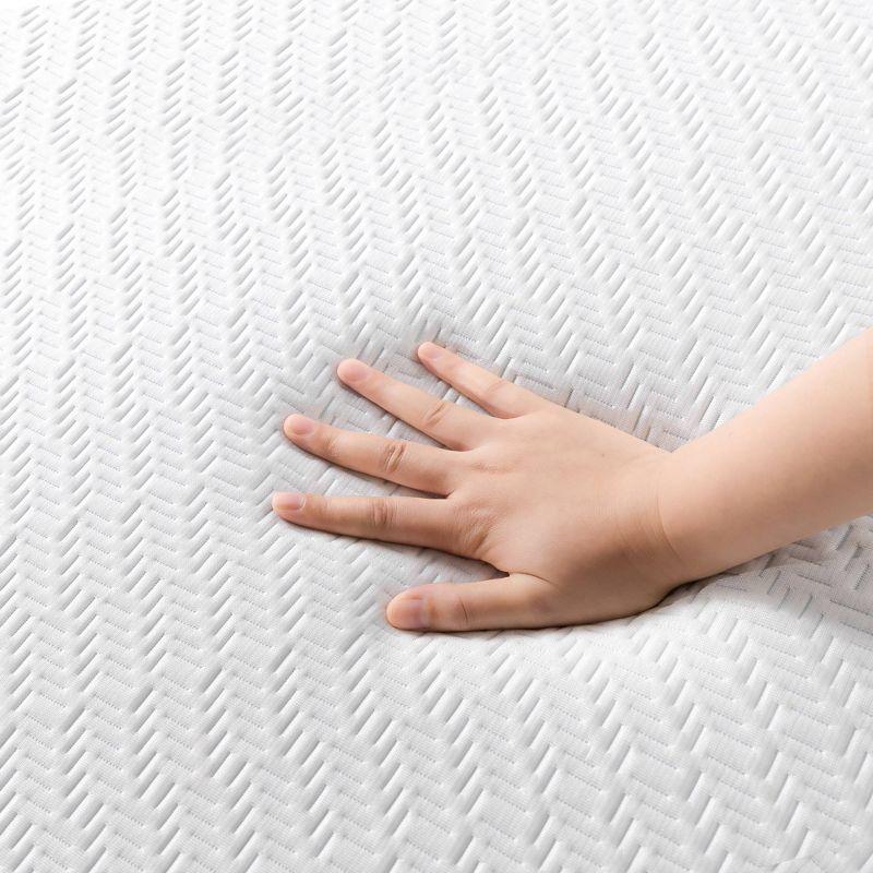 Zinus 12" Ultra Cooling Gel Memory Foam Mattress - Twin