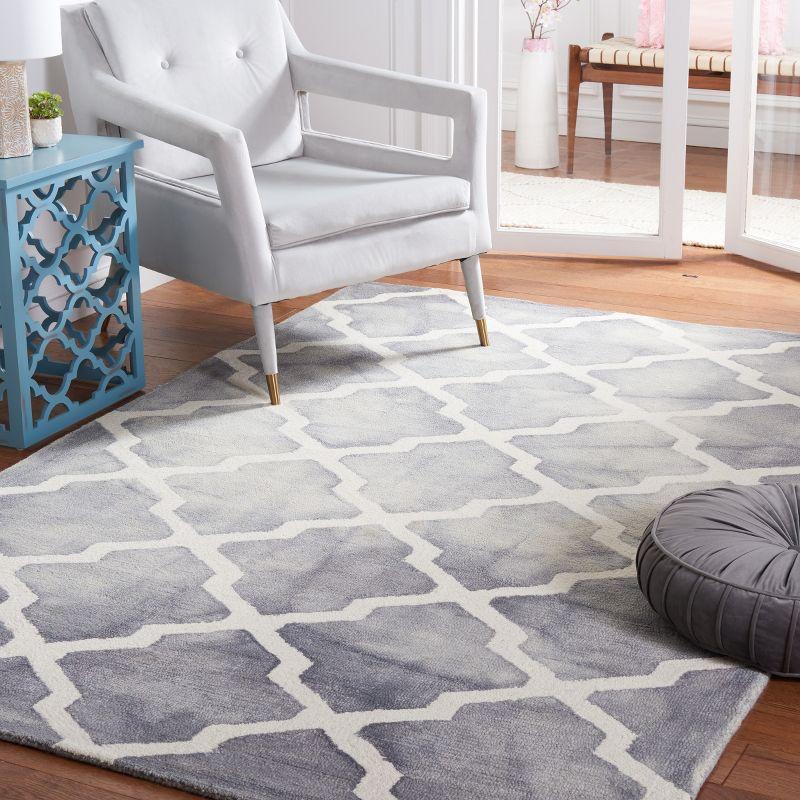 Dip Dye DDY540 Hand Tufted Indoor Area Rug - Grey/Ivory - 4'x6' - Safavieh