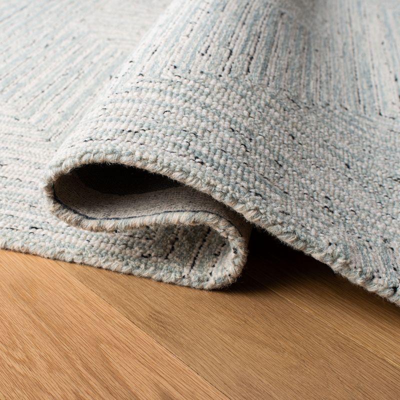 Micro-Loop MLP176 Hand Tufted Area Rug - Light Grey/Ivory - 5'x5' - Safavieh.