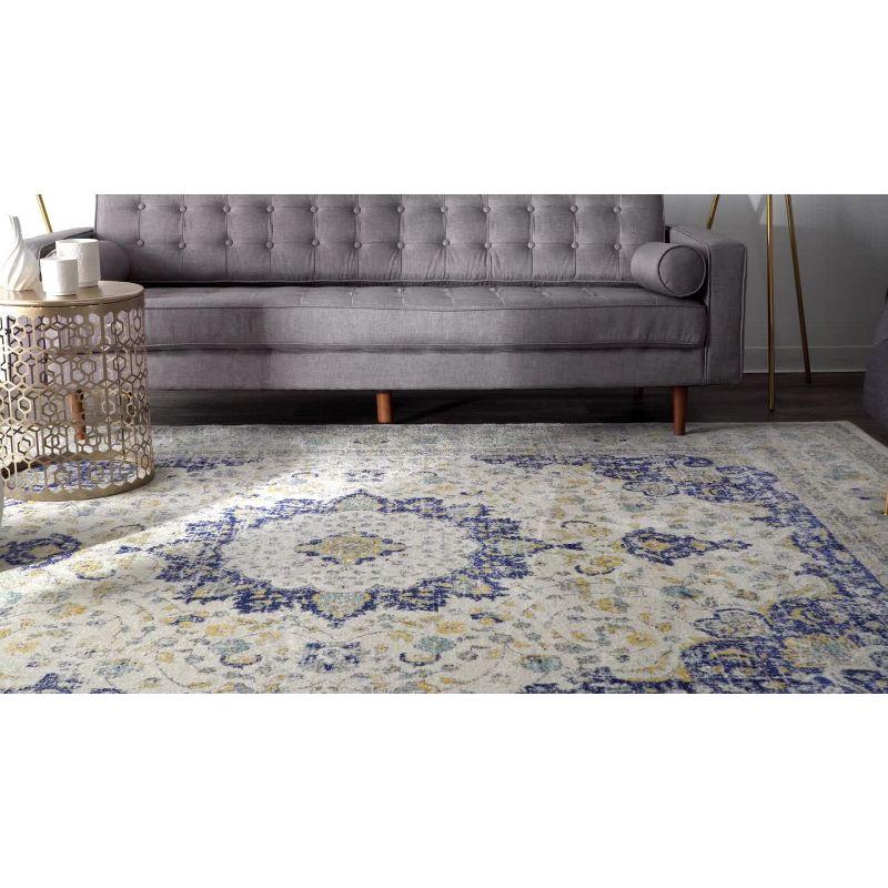 Reversible Dark Gray Synthetic 4'x6' Persian-Inspired Area Rug