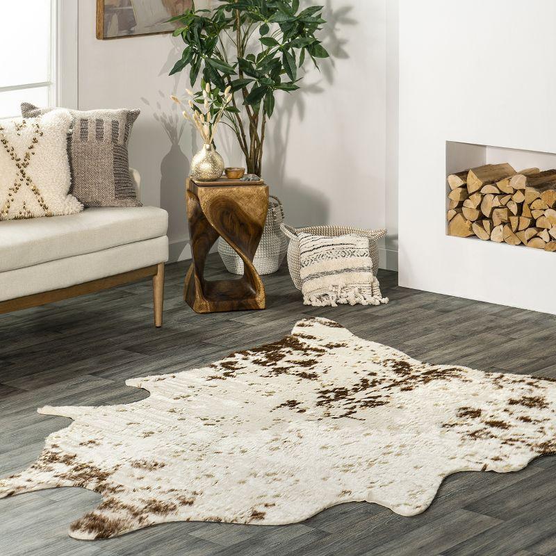 Luxurious Faux Cowhide Brown 5' x 6'7" Synthetic Area Rug