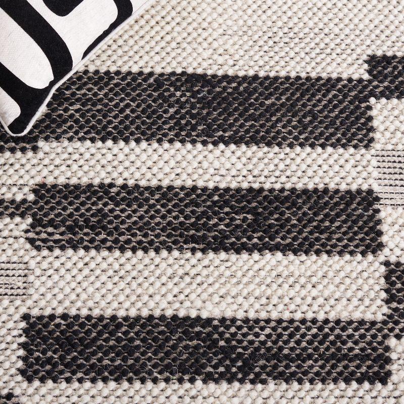 Natura NAT225 Flat Weave Indoor Area Rug - Ivory/Black - 6'x6' - Safavieh