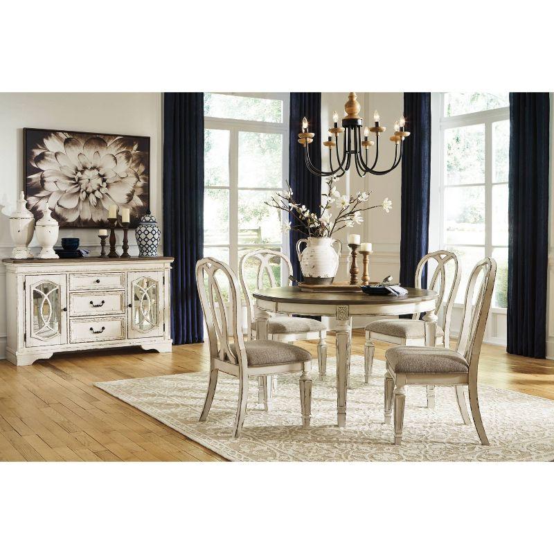 Realyn Dining Oval Room Table