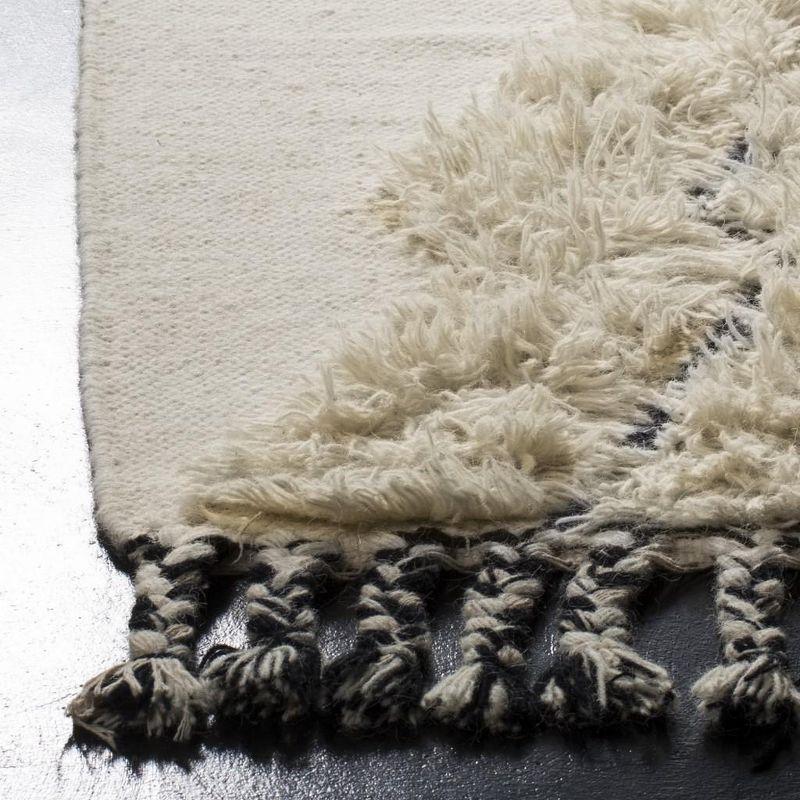 Kenya KNY905 Hand Knotted Rugs - Safavieh