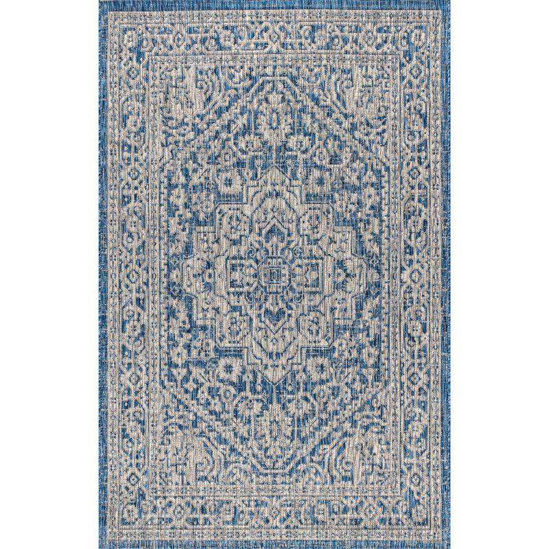 Sinjuri Medallion Textured Weave Indoor/Outdoor Area Rug - JONATHAN Y