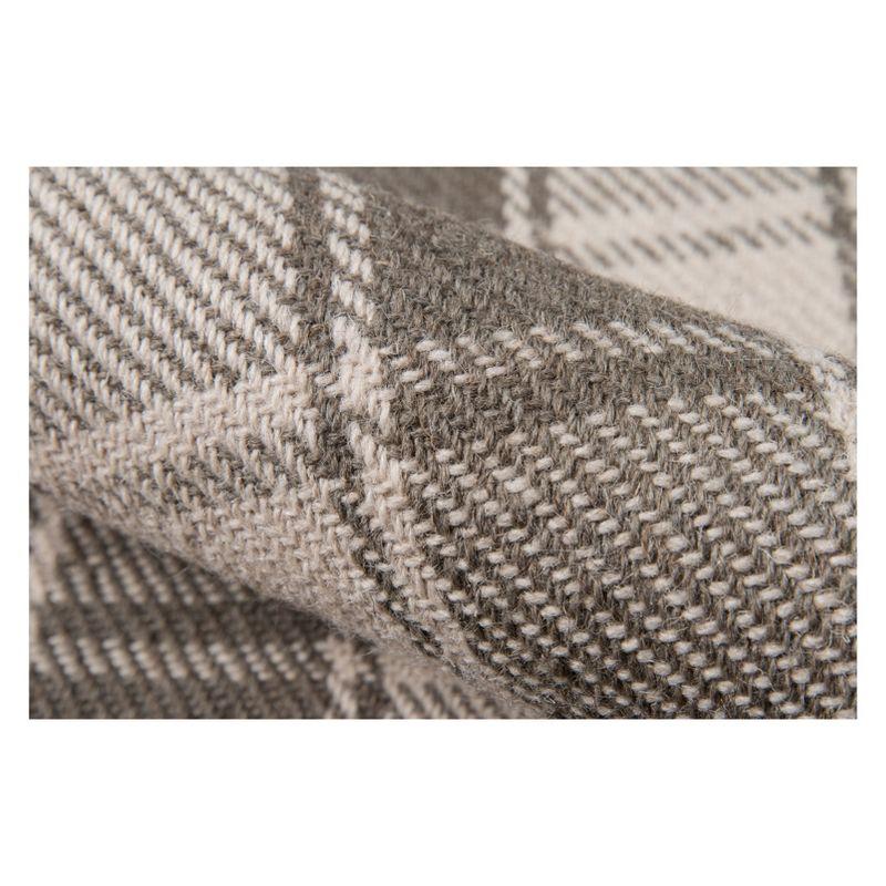 Elegant Gray Handwoven Wool Tartan Plaid 8' x 10' Rug