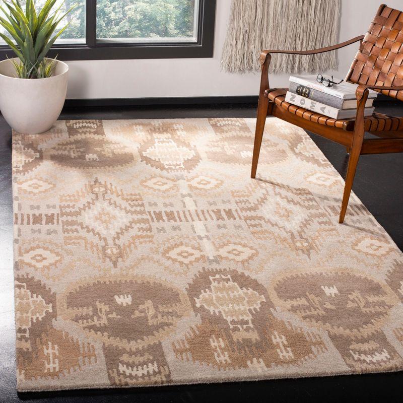 Wyndham WYD723 Hand Tufted Area Rug  - Safavieh