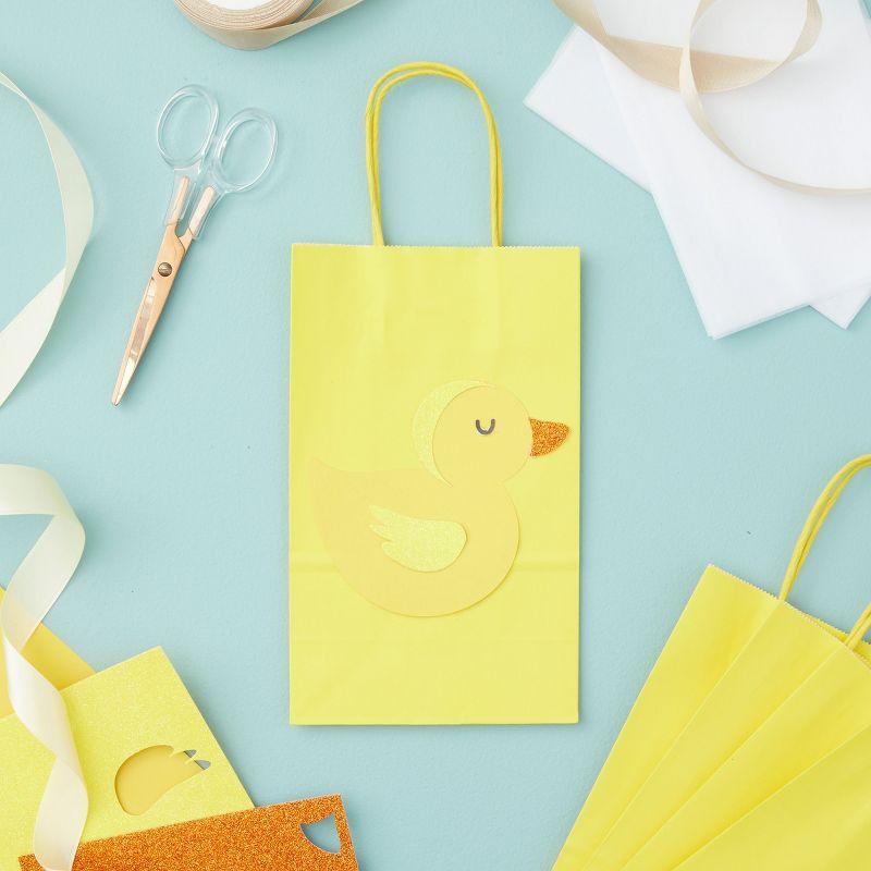 Blue Panda 25 Pack Small Paper Gift Bags with Handles for Party Favors, Bulk Shopping Merchandise Bags, Yellow