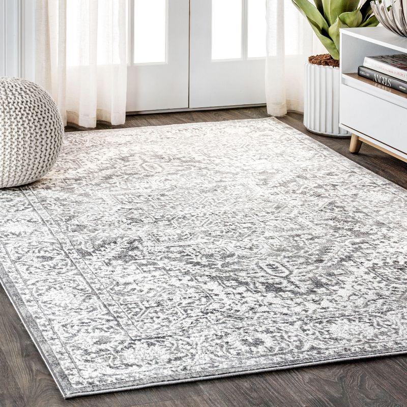 8'x10' Modern Persian Vintage Medallion Area Rug, Light Grey - JONATHAN Y