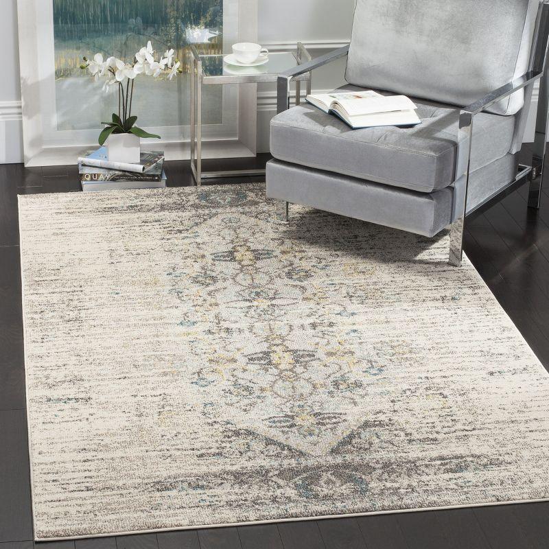 Reversible Gray Synthetic 5'1" x 7'7" Hand-Knotted Area Rug