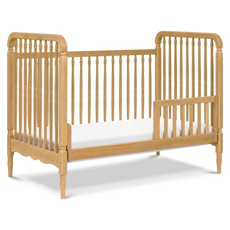 Liberty 3-in-1 Convertible Spindle Crib