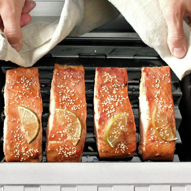 Breville ® Smart Oven ® Pro Convection Toaster Oven